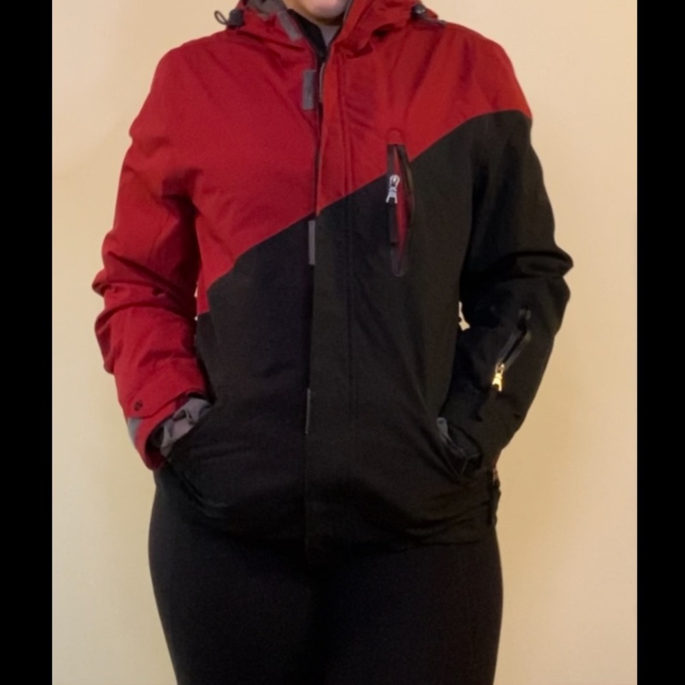 Turbine Outerwear Women’s Juniper Insulated Ski Jacket